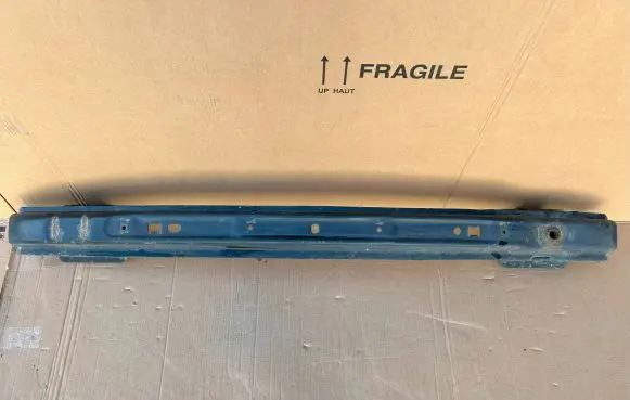 Volkswagen Caddy Front bumper cross member 2K0807305