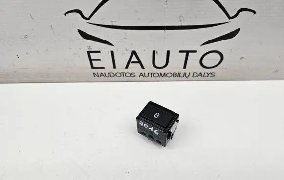 Jaguar XE Central locking switch button GX7314017FC 1501301 MP051100590