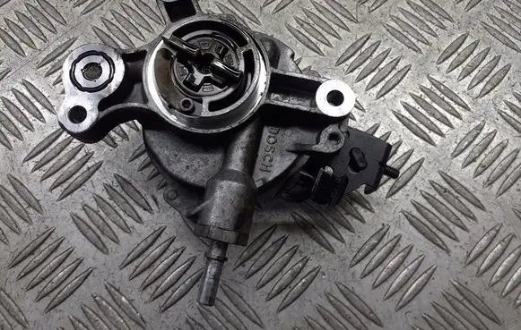 Citroen C5 Vacuum pump D165-1C2