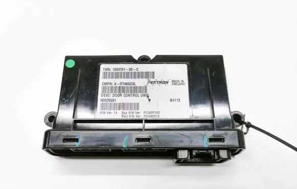 Tesla Model S Door control unit/module 1003101-00-C
