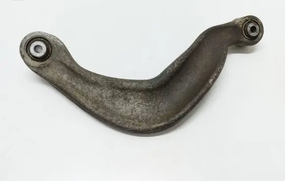 Rear control arm