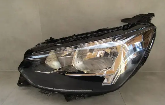 Peugeot 208 II Headlight/headlamp 9823194080 22329 90128730