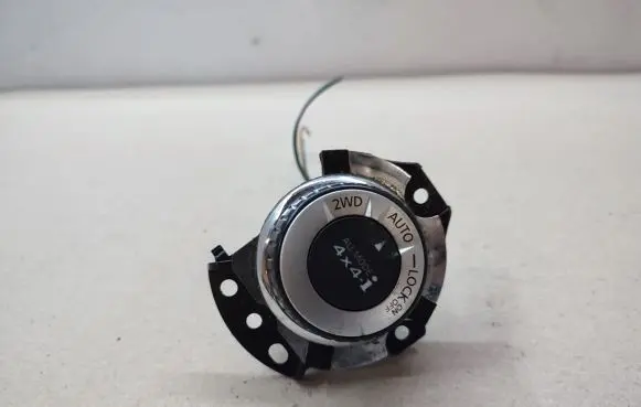 Nissan X-Trail T32 Differential lock switch 969U74CE2A