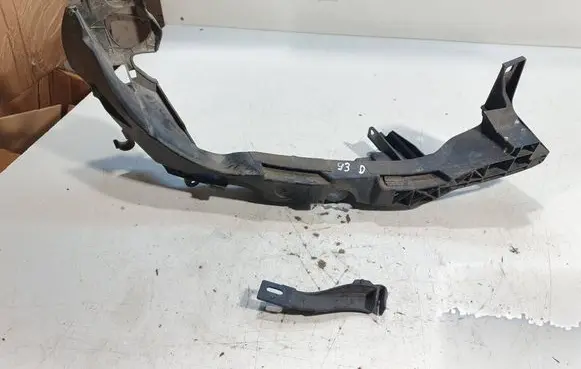 BMW 3 E92 E93 Headlight/headlamp mounting bracket 7227926