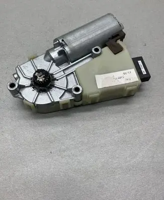 Sunroof motor/actuator