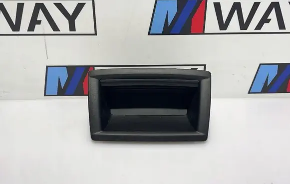 BMW 1 F20 F21 Glove box