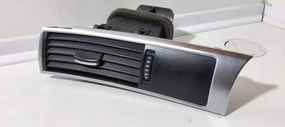 Audi A6 S6 C6 4F Dashboard side air vent grill/cover trim 4F1820901D