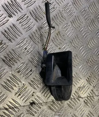 Audi A6 S6 C5 4B Horn signal 0082018