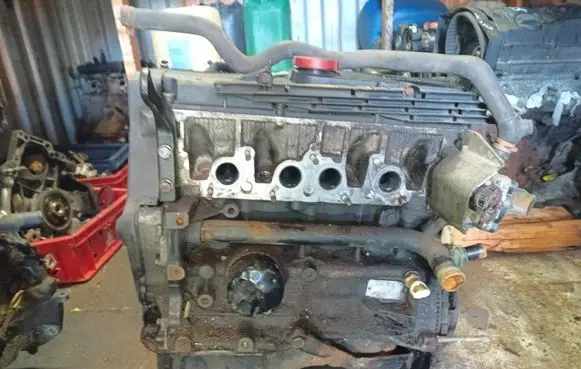 Renault Megane I Engine e7j3764 e7j