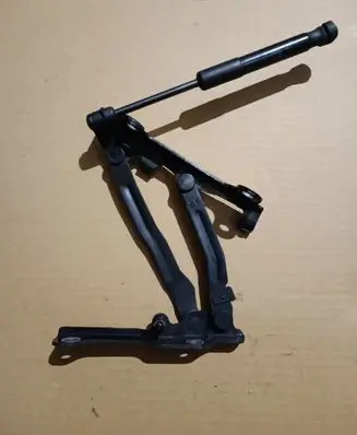 Toyota GT 86 Tailgate/trunk/boot hinge 57522CA010 57520CA0009P