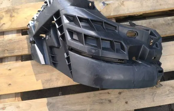 Opel Vivaro Front bumper mounting bracket 820340101R 93856002
