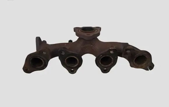 Volvo V40 Exhaust manifold 31380132