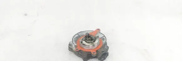 Vacuum pump
