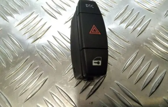 BMW 1 E81 E87 Hazard light switch 694560303 549529100
