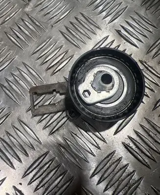 Citroen Berlingo Belt tensioner pulley 9677656180