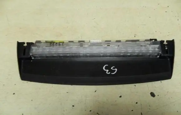 Audi A3 S3 8V Third/center stoplight 4G5945097B I3136