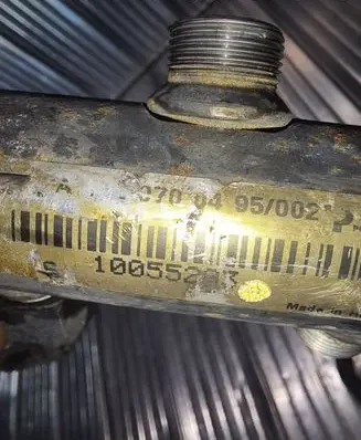 Mercedes-Benz R W251 Fuel main line pipe A6110780449 12618230 0281002494
