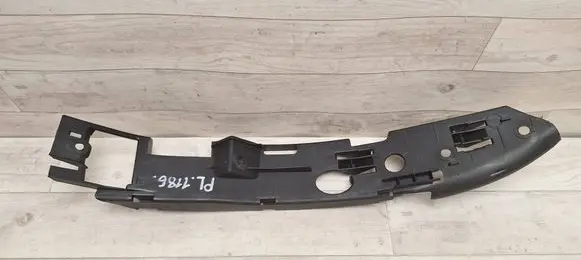 Volkswagen Touareg I Front bumper mounting bracket 7L6807183C
