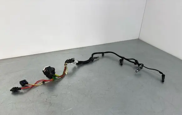 BMW 2 F46 Glow plug wires 858016505