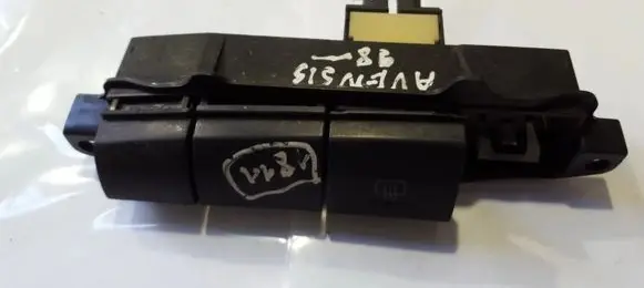 Windscreen/window heater switch