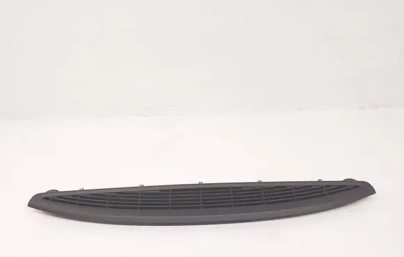 BMW 5 G30 G31 G38 Dashboard air vent grill cover trim 7384524