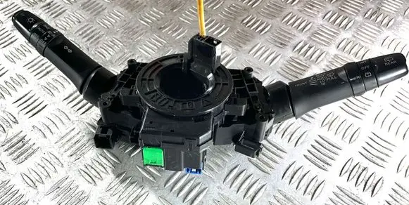Mitsubishi ASX Wiper turn signal indicator stalk/switch 8617A013