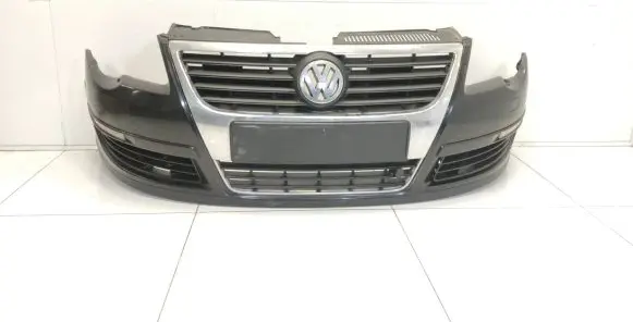 Volkswagen PASSAT B6 Front bumper 3CO807221C