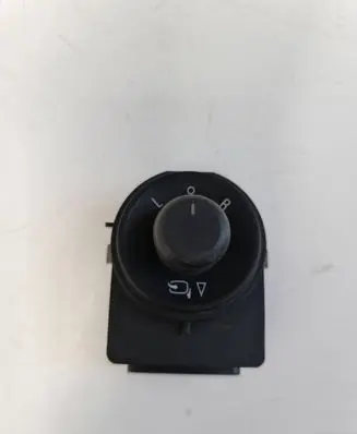 Opel Astra J Wing mirror switch 13271833