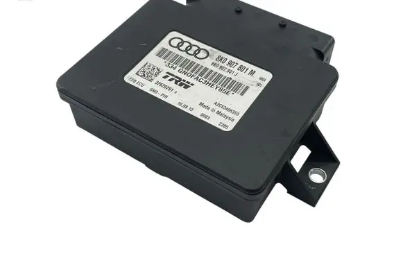 Audi A5 Sportback 8TA Hand brake control module 8K0907801M 8K0907801J 32620291A