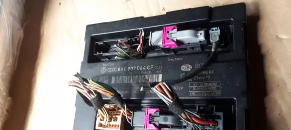 Audi A4 S4 B8 8K BSM Control unit 8K0907064CF