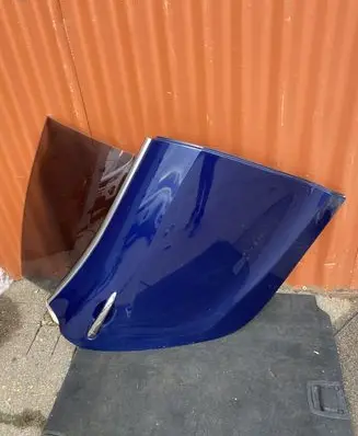 Maserati Ghibli Rear door