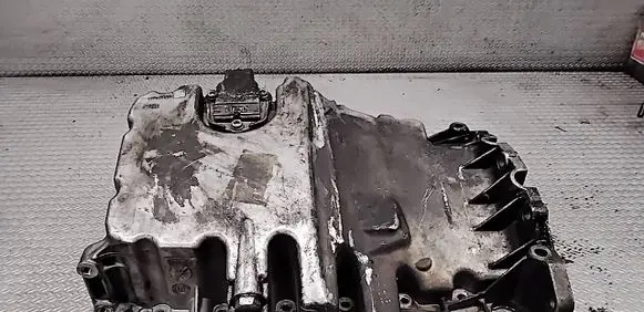 Audi A4 S4 B7 8E 8H Oil sump 03G103603