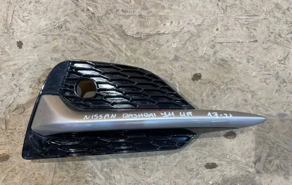 Nissan Qashqai Front bumper lower grill 62256HV20A S2510D160-I 62256-HV20A