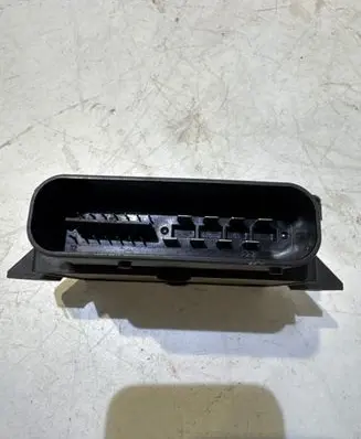 BMW 5 F10 F11 Hand brake control module 6862808 32620294A 0131271807