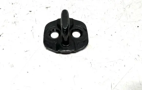 Nissan Qashqai Rear door lock loop/hook striker