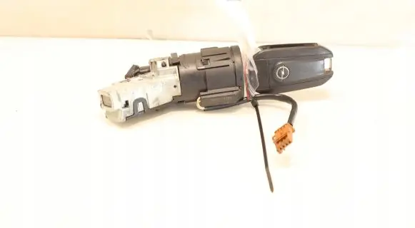Opel Combo E Ignition lock