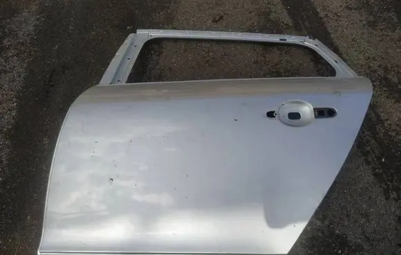 Audi A6 S6 C6 4F Rear door pilkos