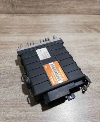 Volkswagen PASSAT B3 Engine control unit/module ECU 0280000736 443907403E