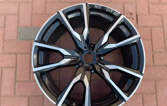 BMW X7 G07 R22 alloy rim 8093913 36118093913 8074221