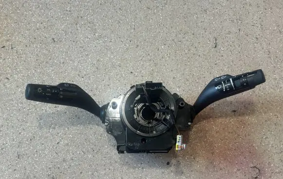 KIA Niro Wiper turn signal indicator stalk/switch 934C5AT970