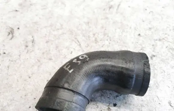 BMW 5 E39 Intercooler hose/pipe 11617786530b