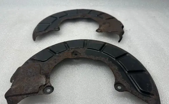 Audi A6 S6 C6 4F Front brake disc dust cover plate 