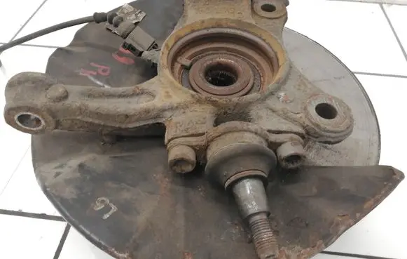 Volkswagen Transporter - Caravelle T5 Front wheel hub spindle knuckle 7H0257G
