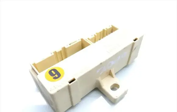 KIA Magentis Fuse module 91319-2G051