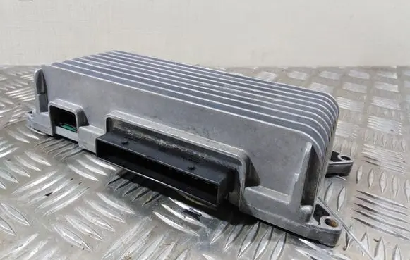 Audi A6 S6 C6 4F Sound amplifier 4F0035223L