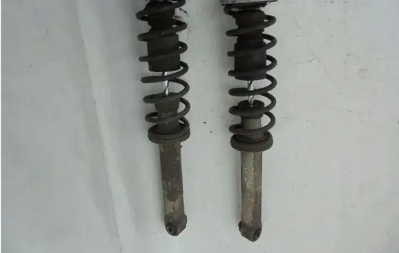 BMW 5 E60 E61 Rear shock absorber with coil spring 