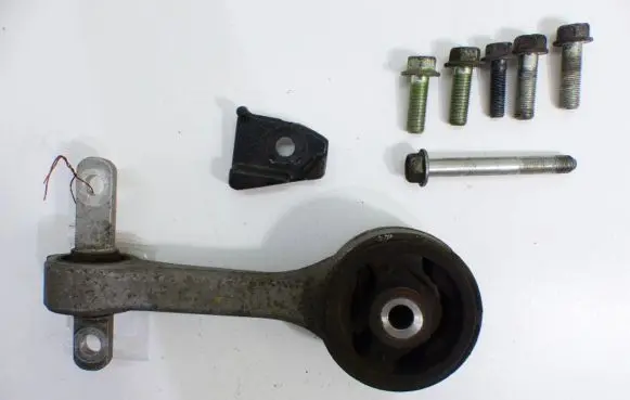 Honda Civic Engine mounting bracket IMPRK720463