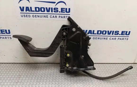 Volkswagen Crafter Clutch pedal A9062900212