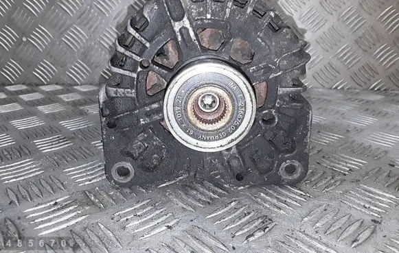 Renault Trafic II (X83) Generator/alternator 2542966e