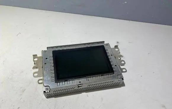 Volvo V70 Screen/display/small screen 31357024 7609501533